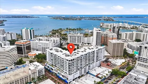 111 S Pineapple Avenue Sarasota FL 34236