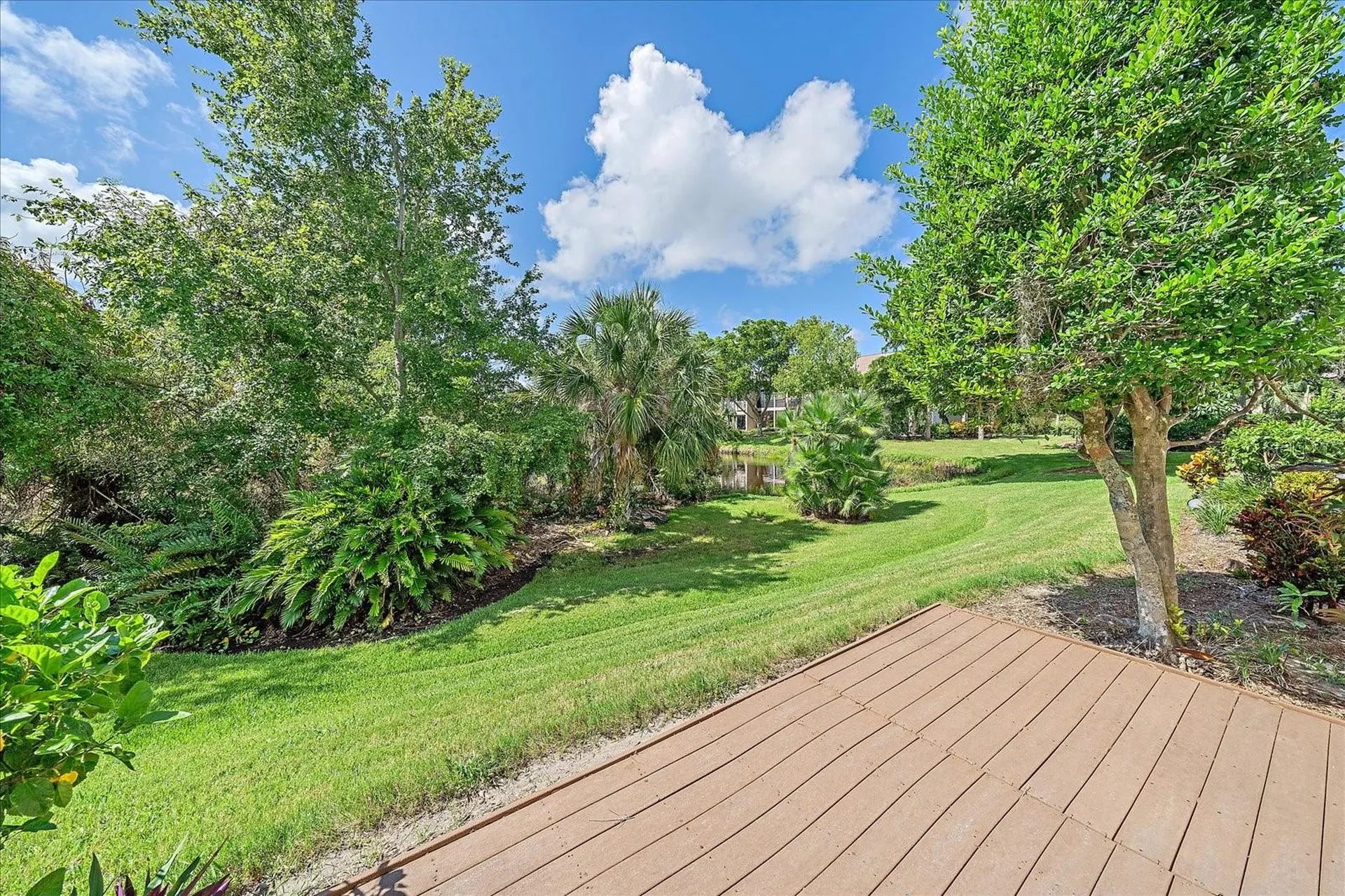 1612 Starling Drive Sarasota FL 34231