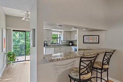 1612 Starling Drive Sarasota FL 34231