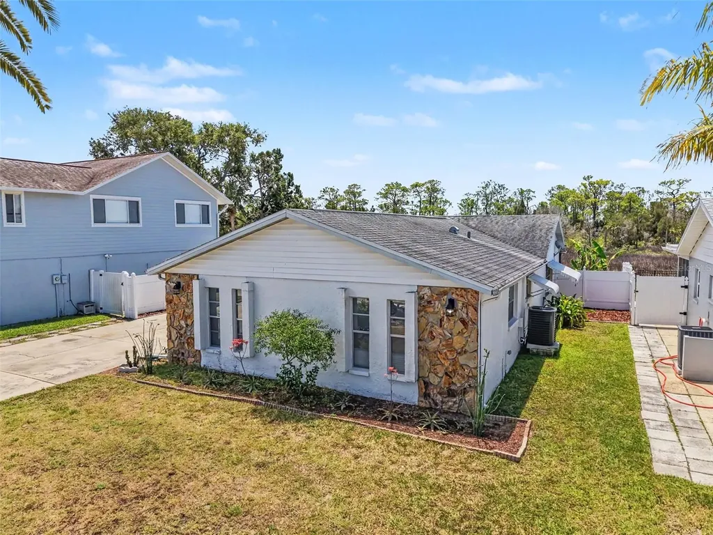 7038 Southwind Drive Hudson FL 34667