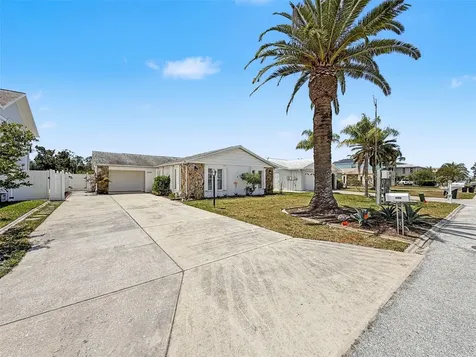 7038 Southwind Drive Hudson FL 34667