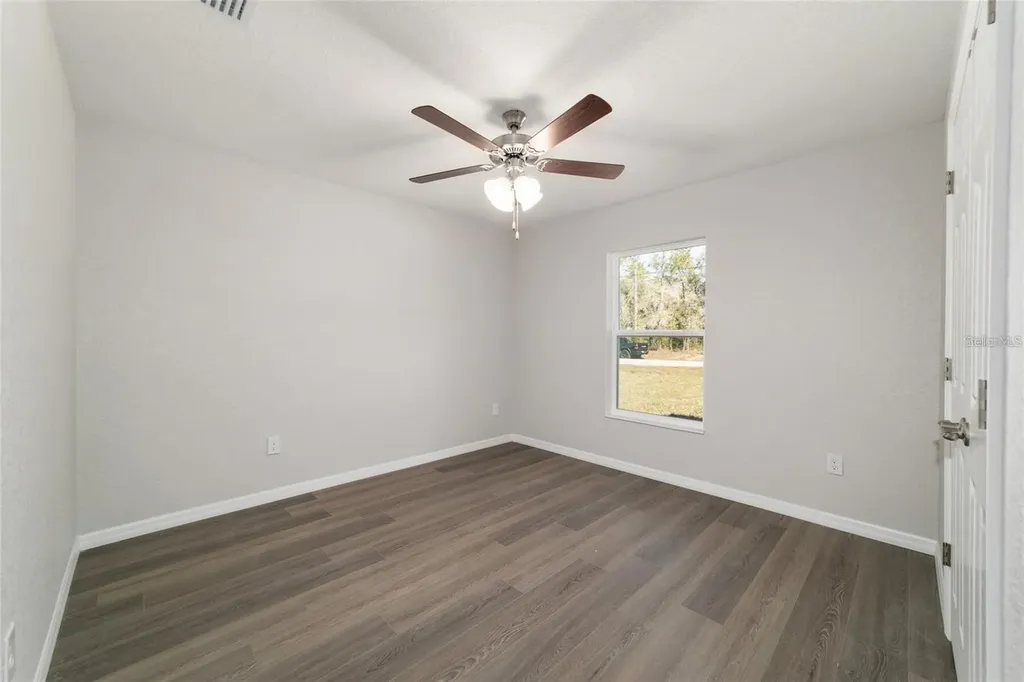 6411 SW 204 Avenue Dunnellon FL 34431