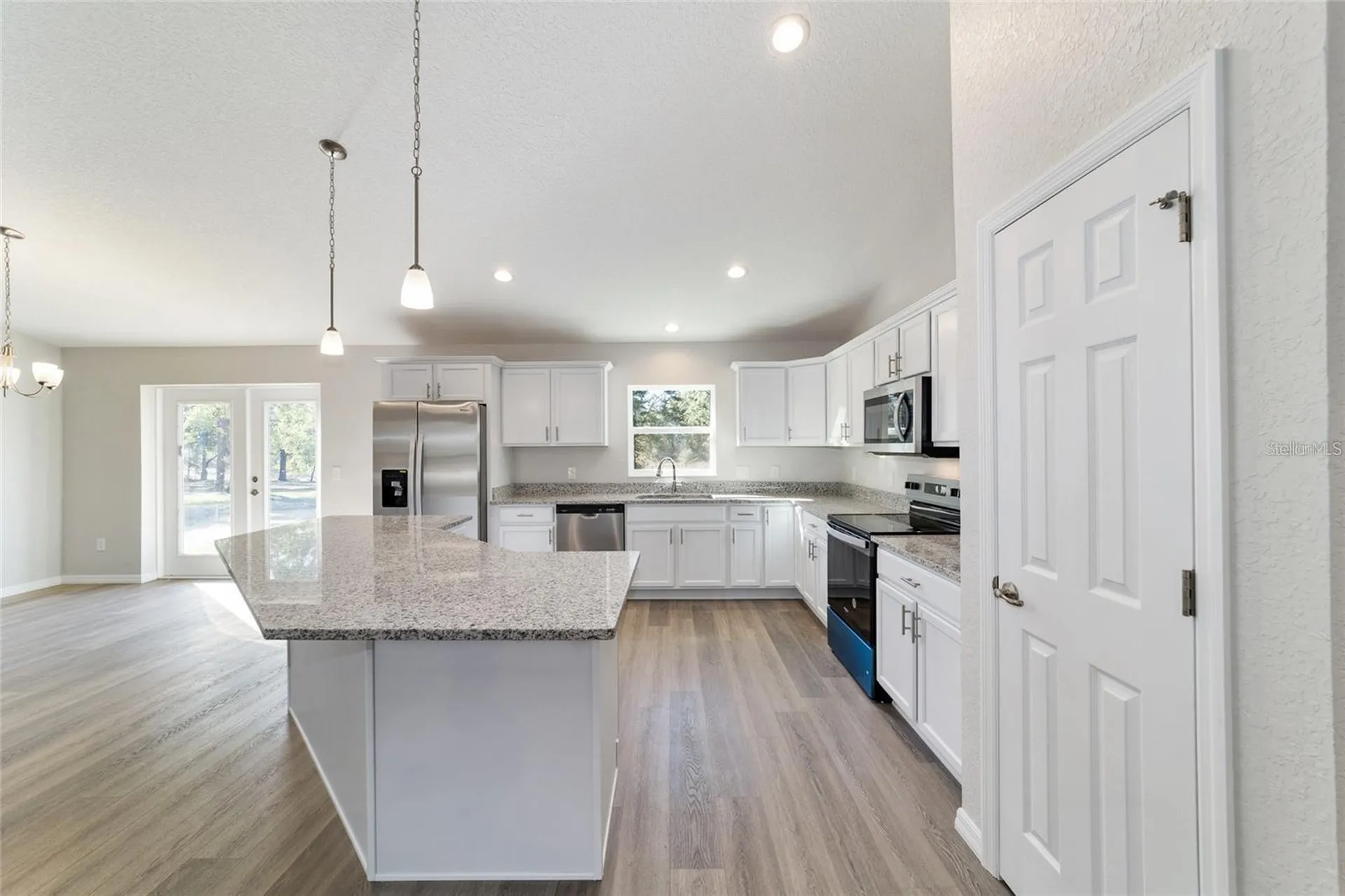 6411 SW 204 Avenue Dunnellon FL 34431