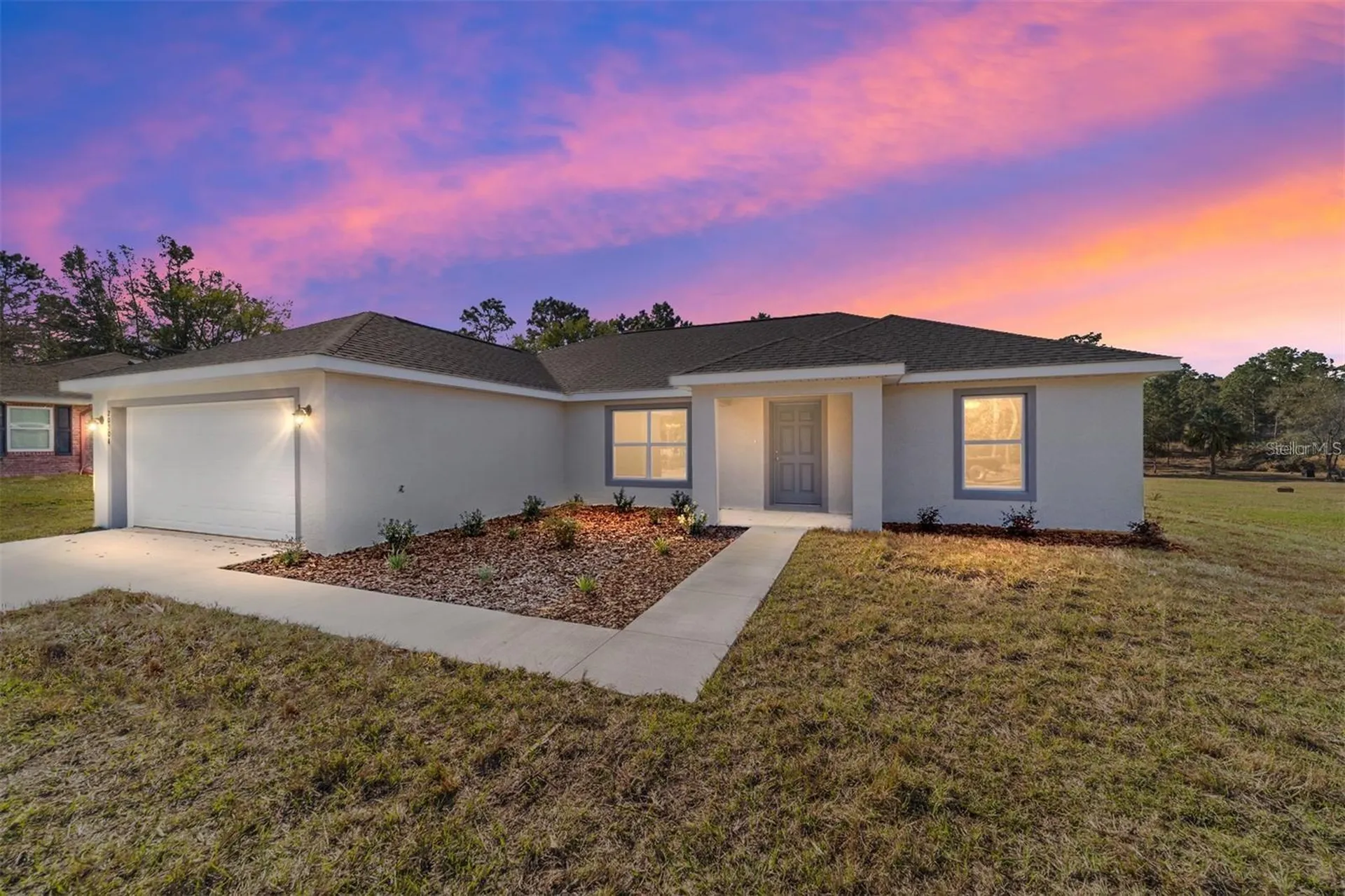 6411 SW 204 Avenue Dunnellon FL 34431