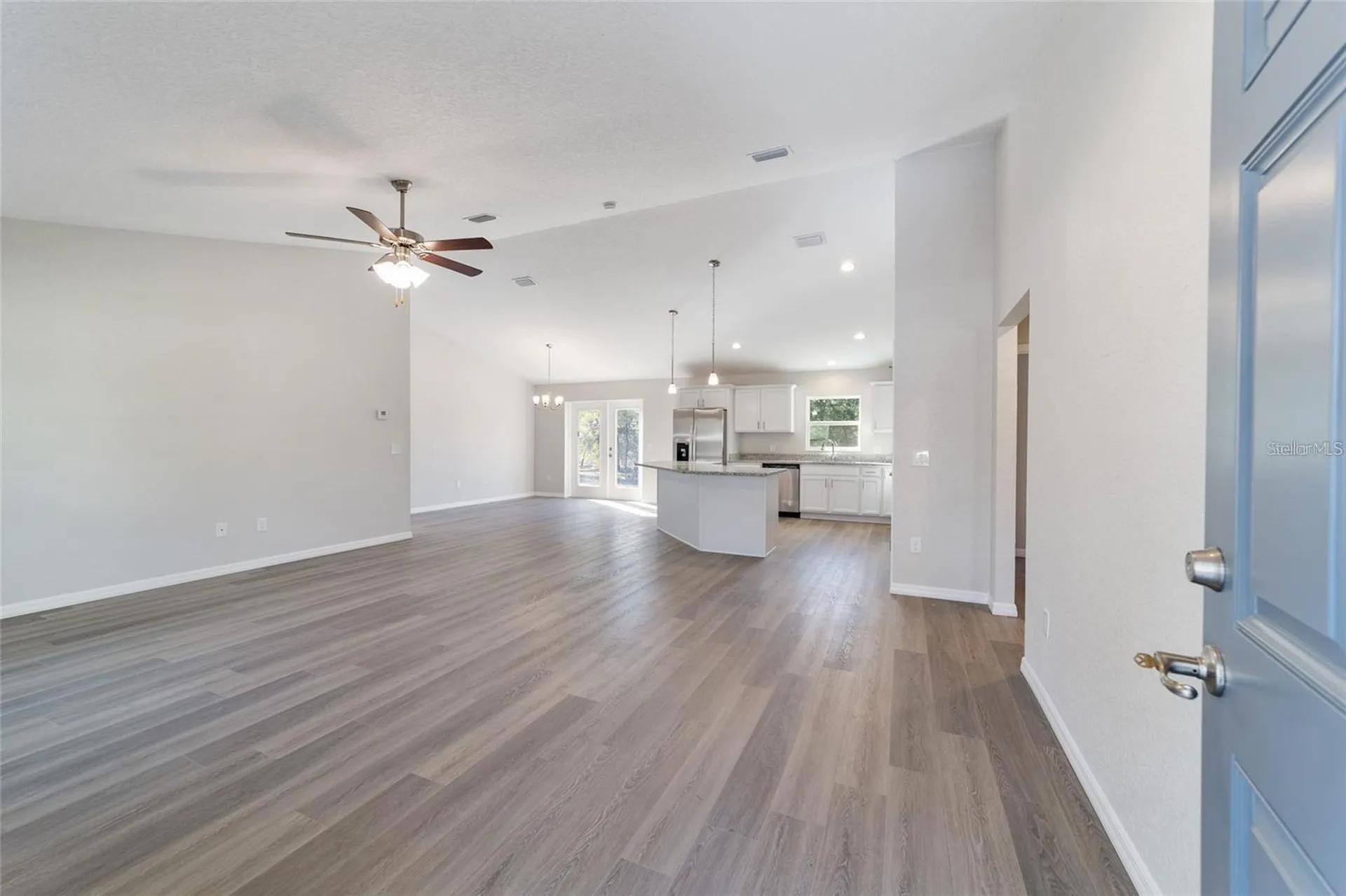 6411 SW 204 Avenue Dunnellon FL 34431