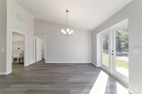 6411 SW 204 Avenue Dunnellon FL 34431