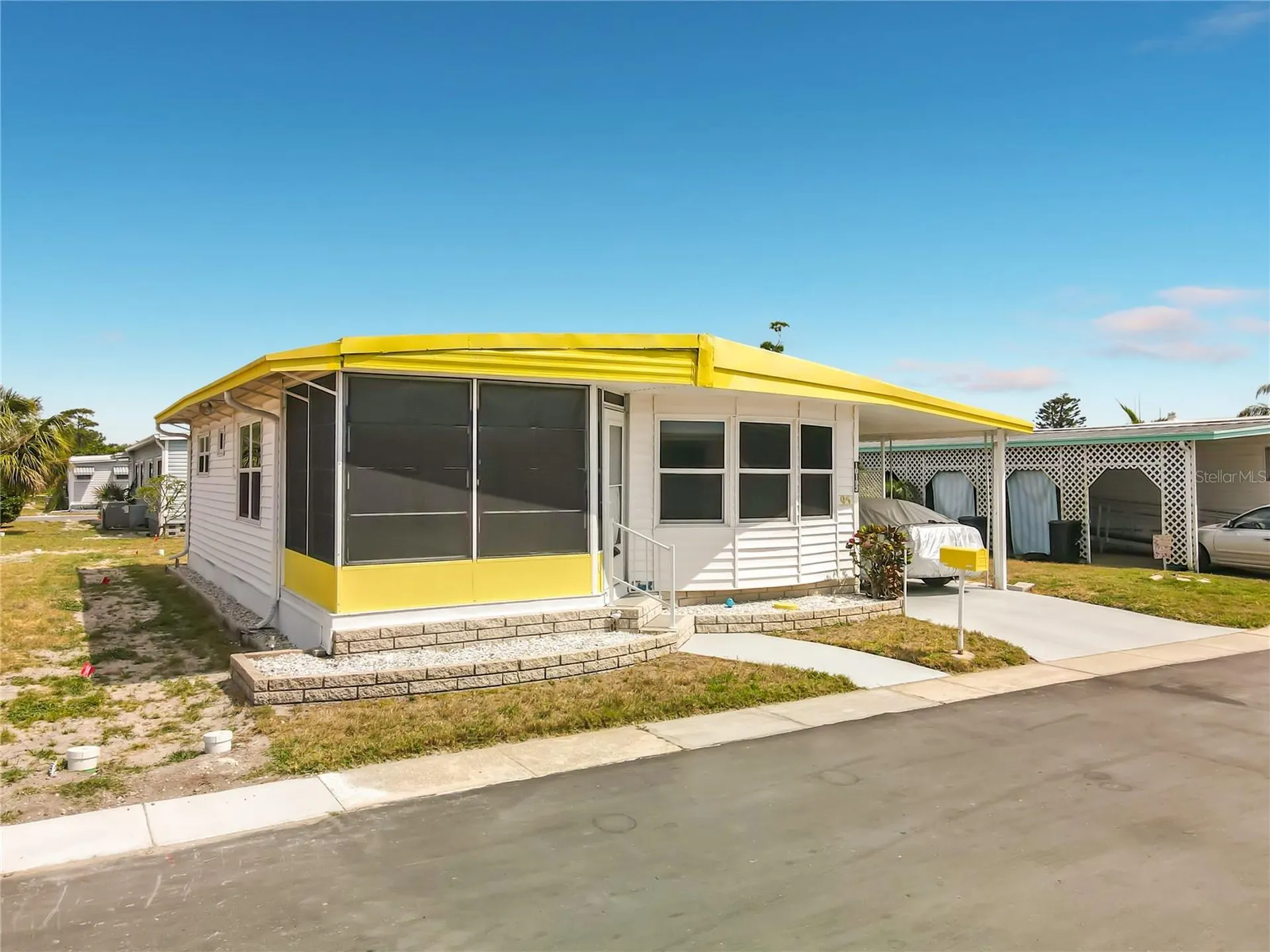 10193 N Lake Drive Largo FL 33773