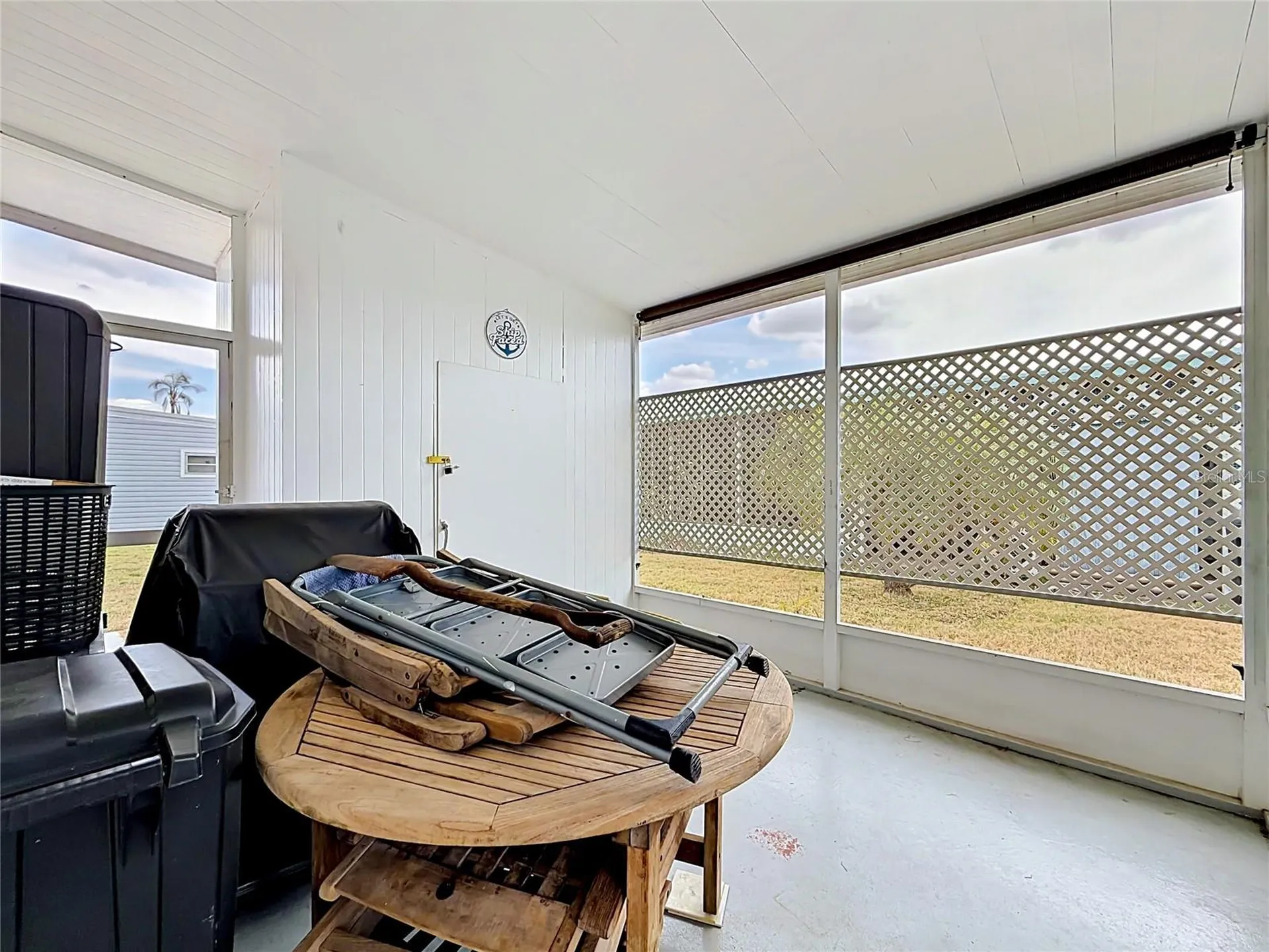 10193 N Lake Drive Largo FL 33773
