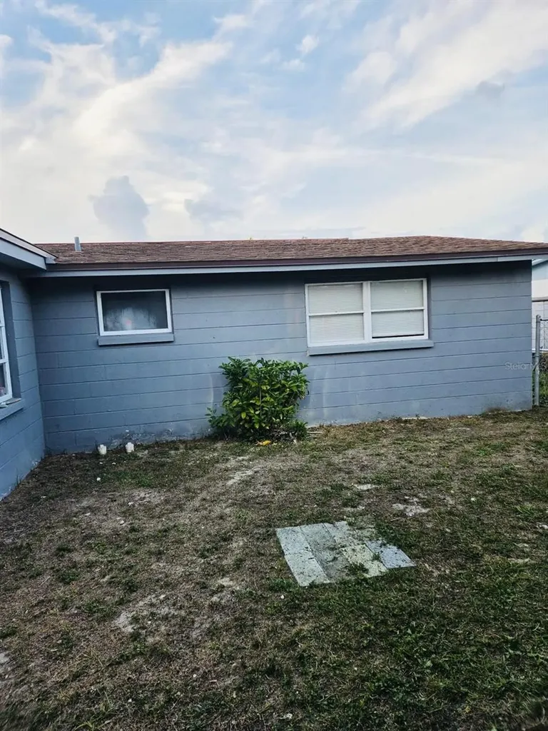 5344 Nancy Lane Holiday FL 34690
