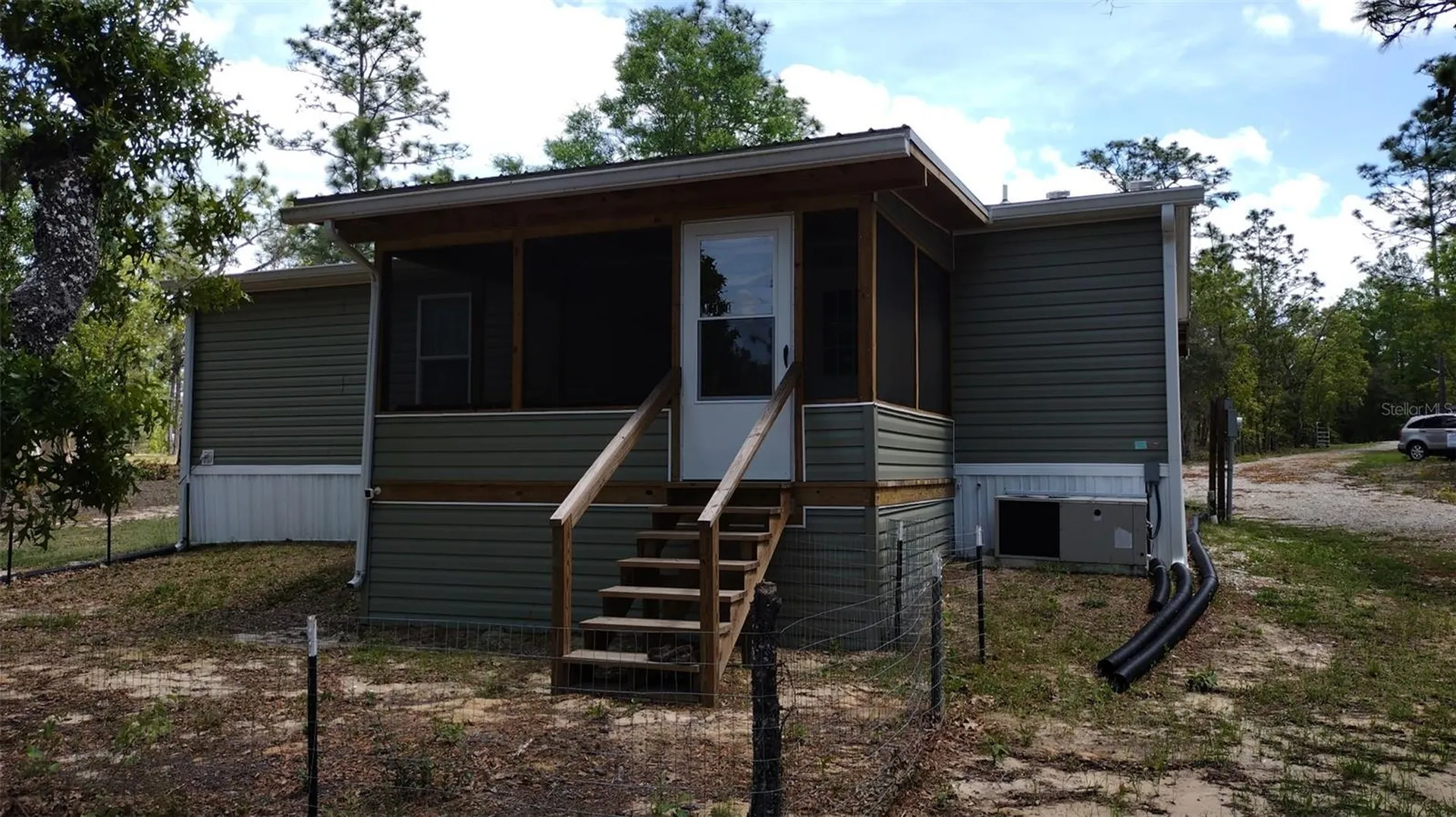 105 Slipper Way Hawthorne FL 32640
