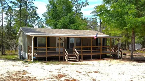105 Slipper Way Hawthorne FL 32640