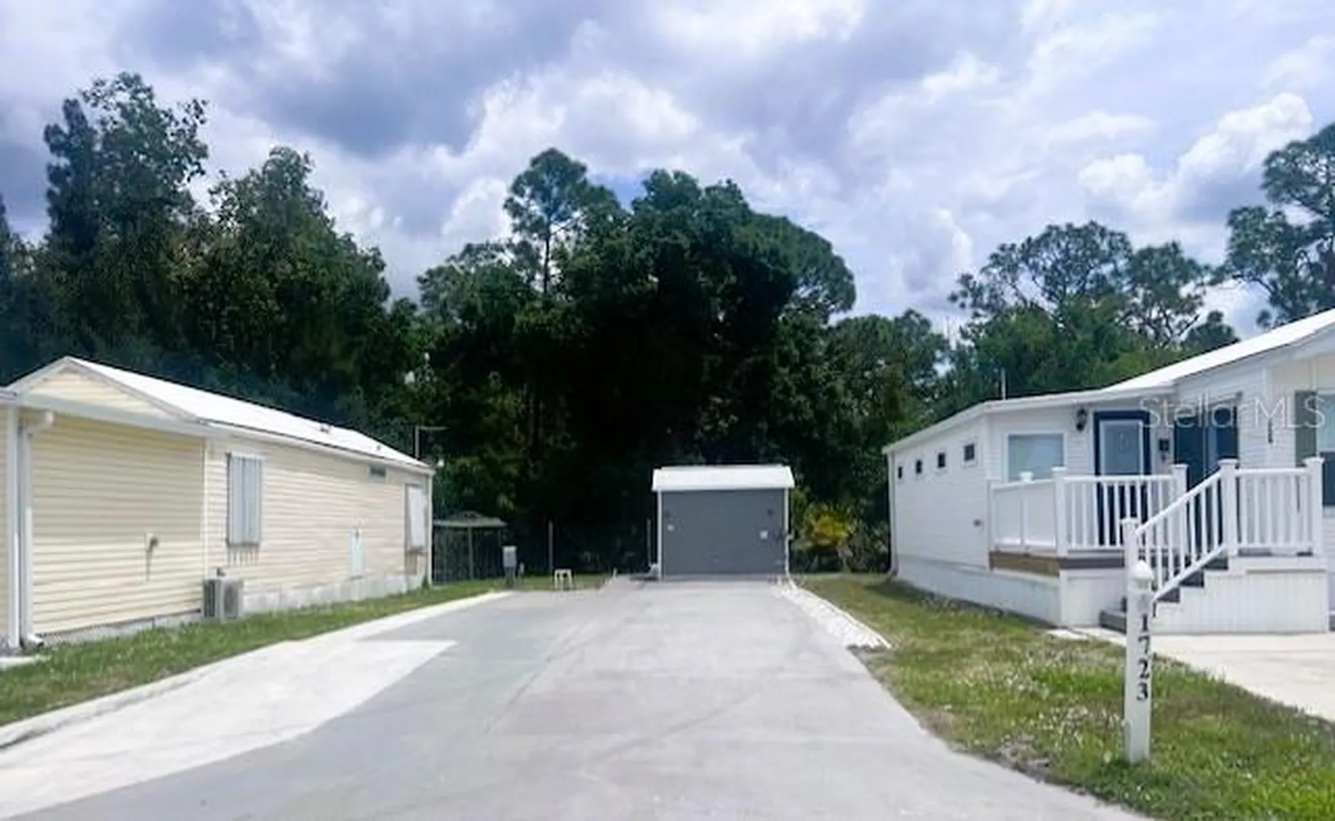 1723 E Manatee Loop Punta Gorda FL 33950