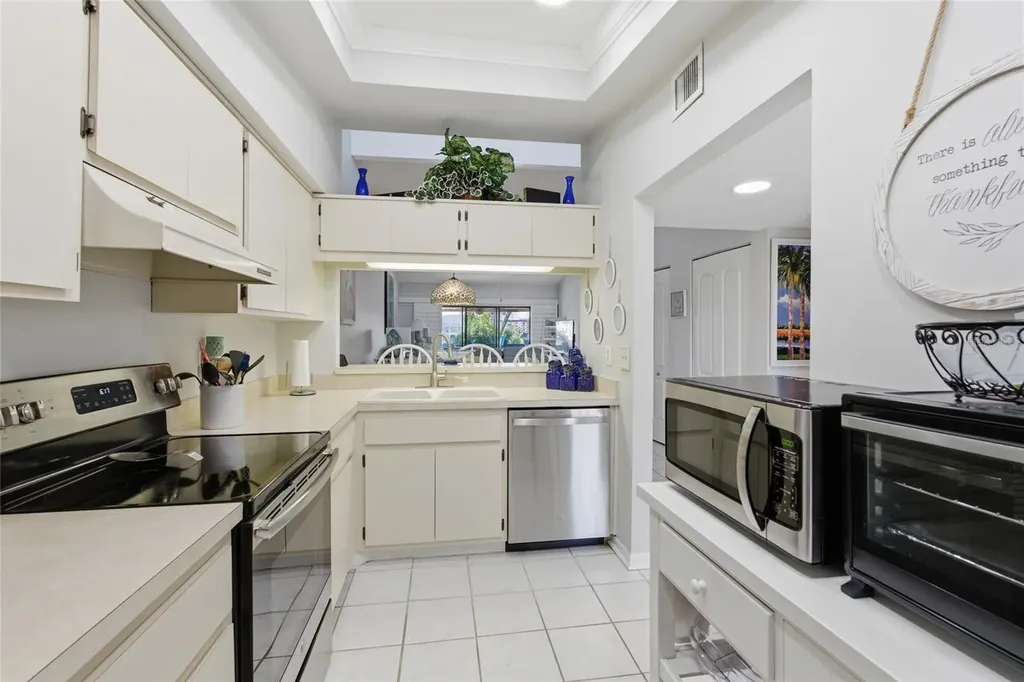 11650 Capri Circle S Treasure Island FL 33706