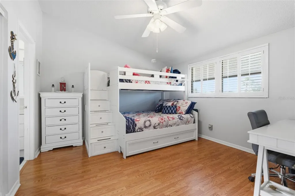 11650 Capri Circle S Treasure Island FL 33706