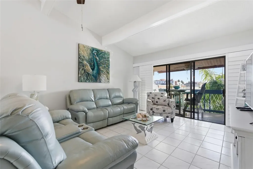 11650 Capri Circle S Treasure Island FL 33706