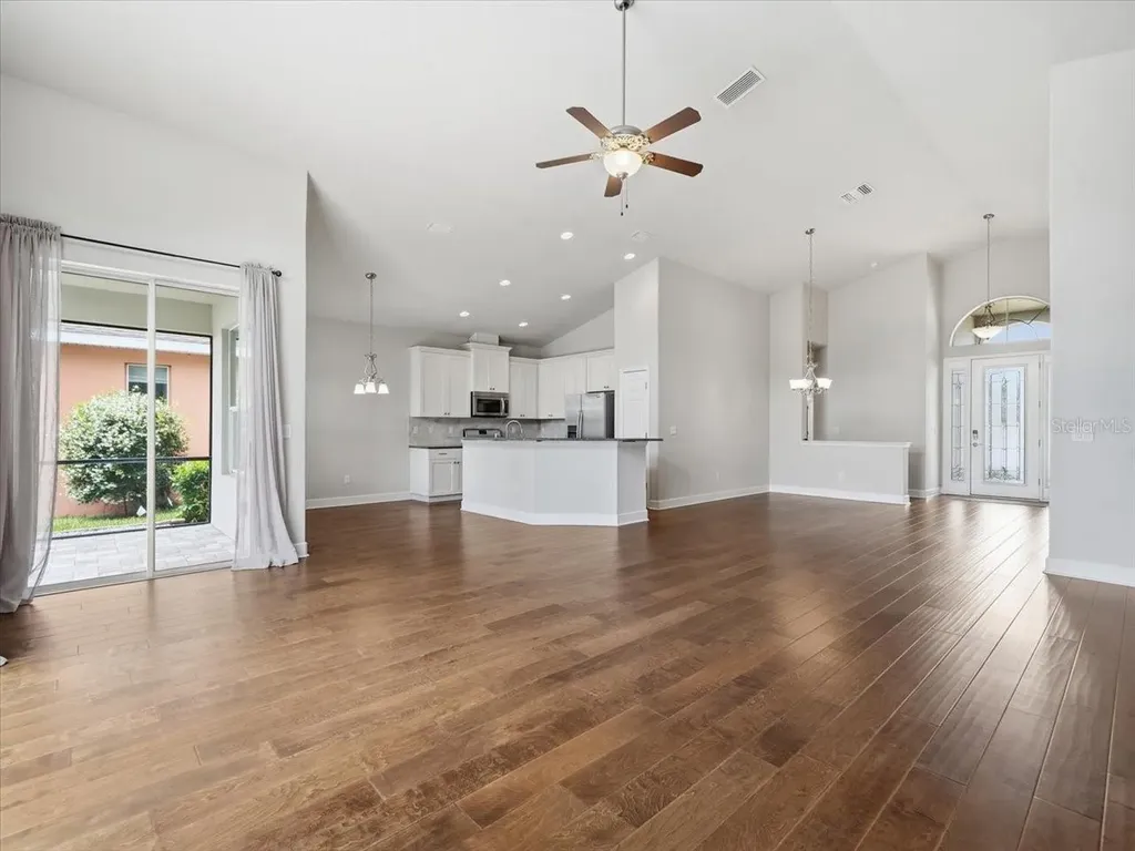 2514 Summerdale Court Clearwater FL 33761