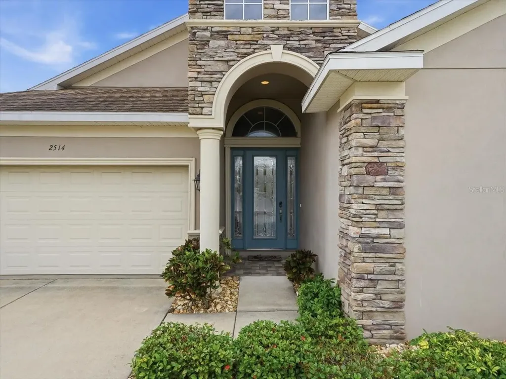2514 Summerdale Court Clearwater FL 33761