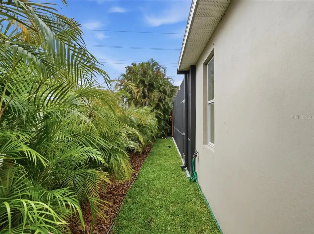 2514 Summerdale Court Clearwater FL 33761