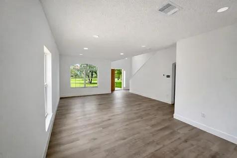 563 Bristol Circle Kissimmee FL 34758