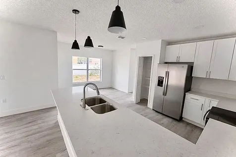 563 Bristol Circle Kissimmee FL 34758