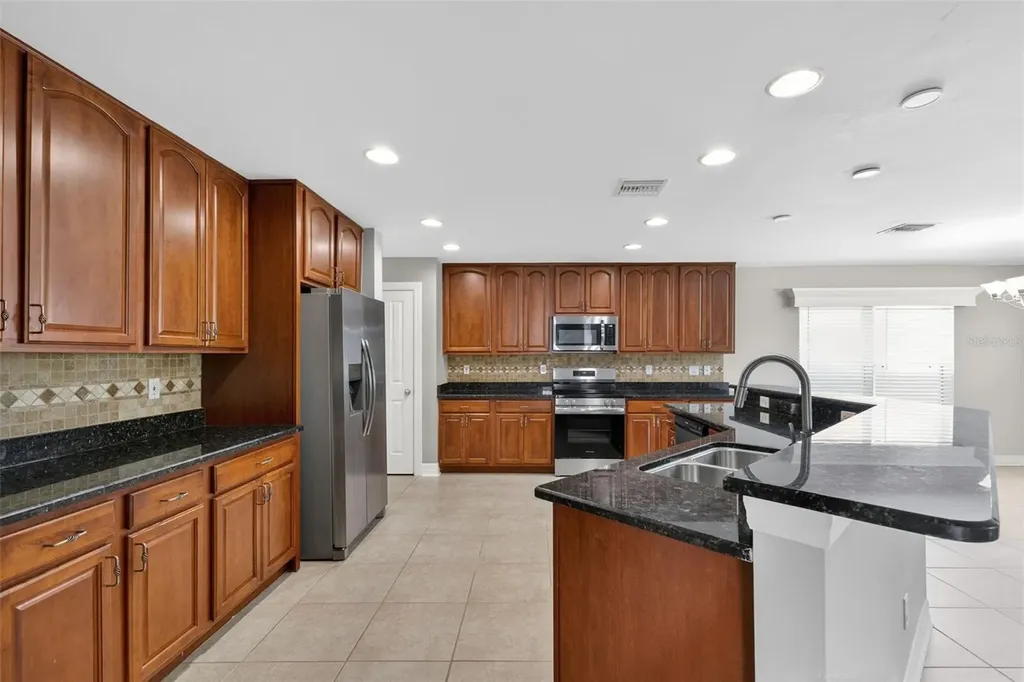 545 Encarnacion Street Punta Gorda FL 33983