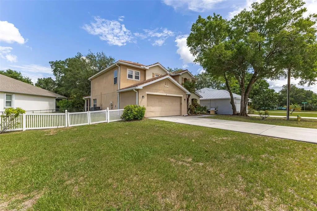 545 Encarnacion Street Punta Gorda FL 33983