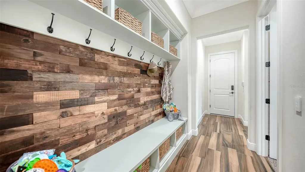 10790 Leafwing Drive Sarasota FL 34241
