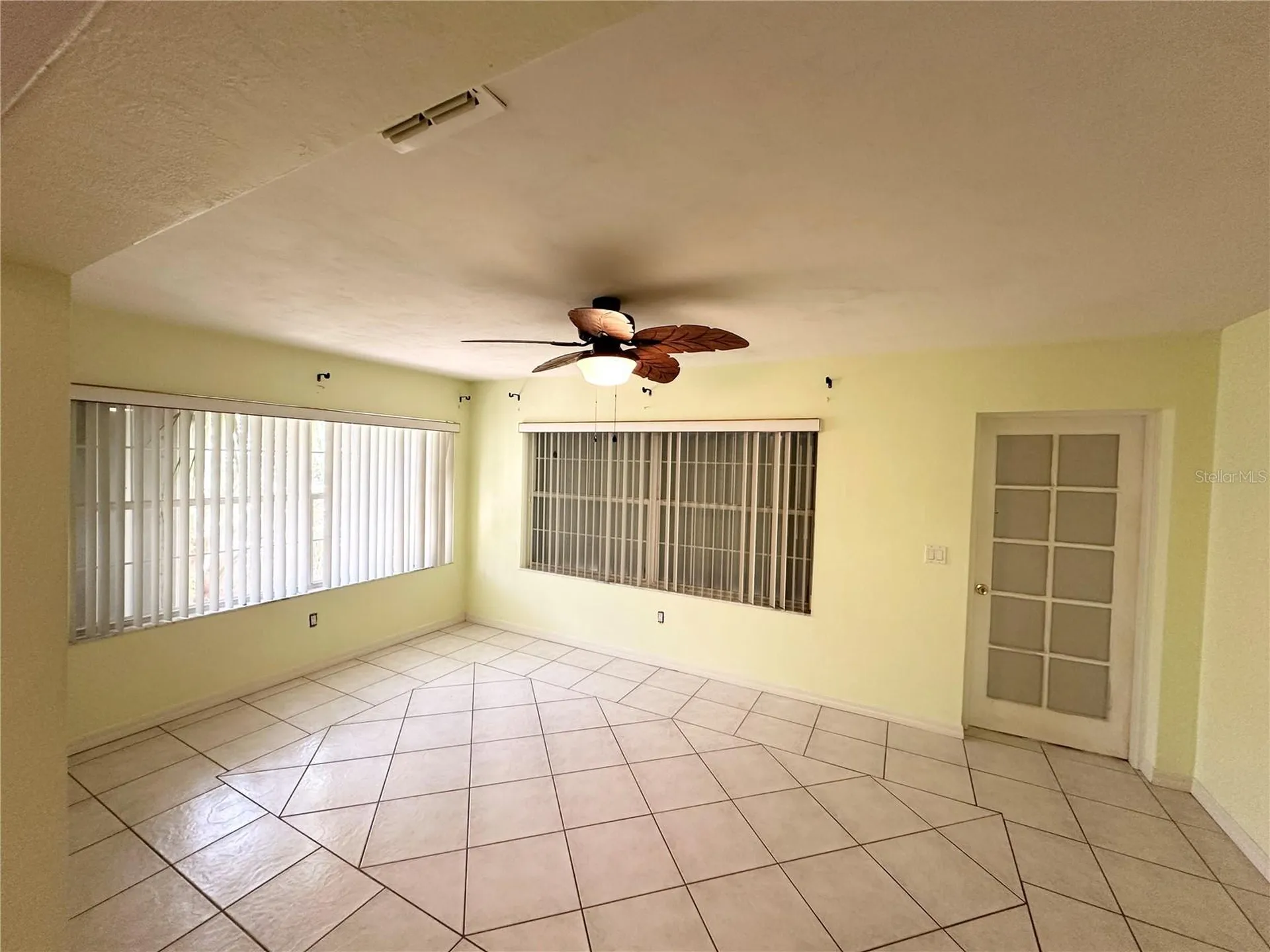 26 Woodbury Drive Palm Coast FL 32164