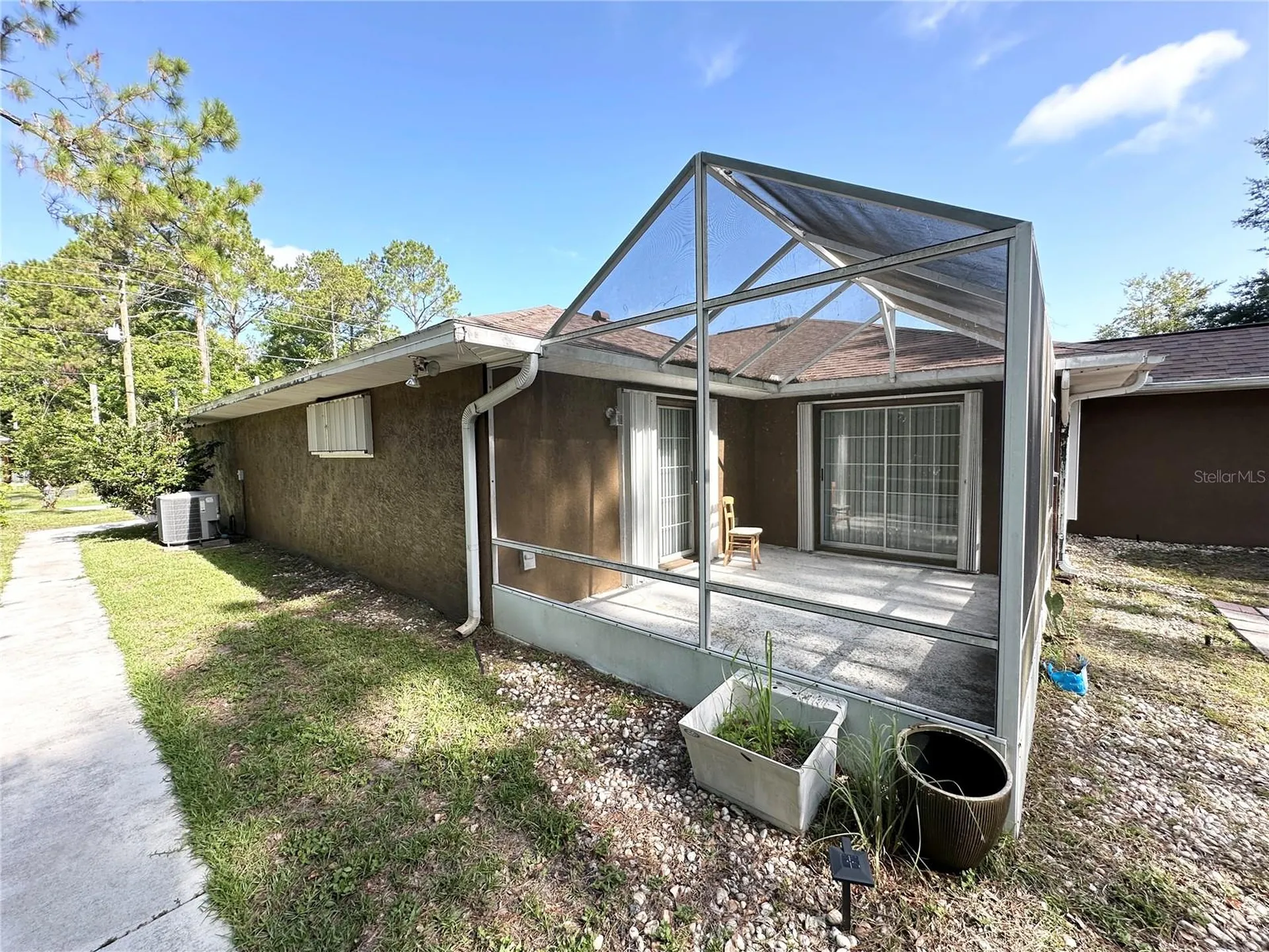 26 Woodbury Drive Palm Coast FL 32164