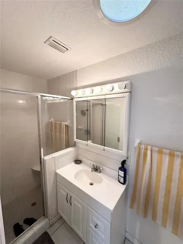 26 Woodbury Drive Palm Coast FL 32164
