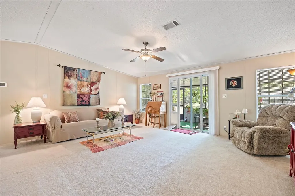 159 SW 70th Avenue Bell FL 32619