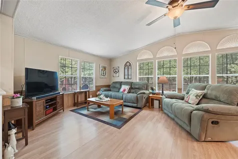 159 SW 70th Avenue Bell FL 32619