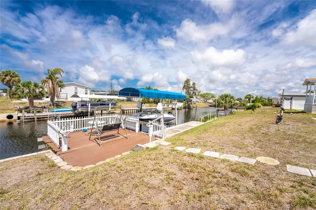 1380 Seagull Drive Englewood FL 34224