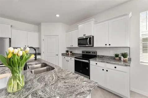 4932 NW 39th Loop Ocala FL 34482