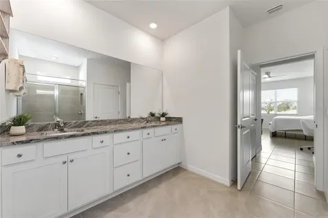 4932 NW 39th Loop Ocala FL 34482