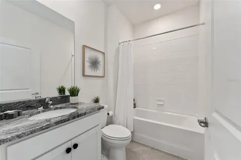 4932 NW 39th Loop Ocala FL 34482