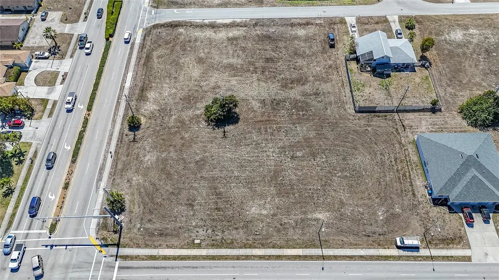 804 Gleason Parkway Cape Coral FL 33914
