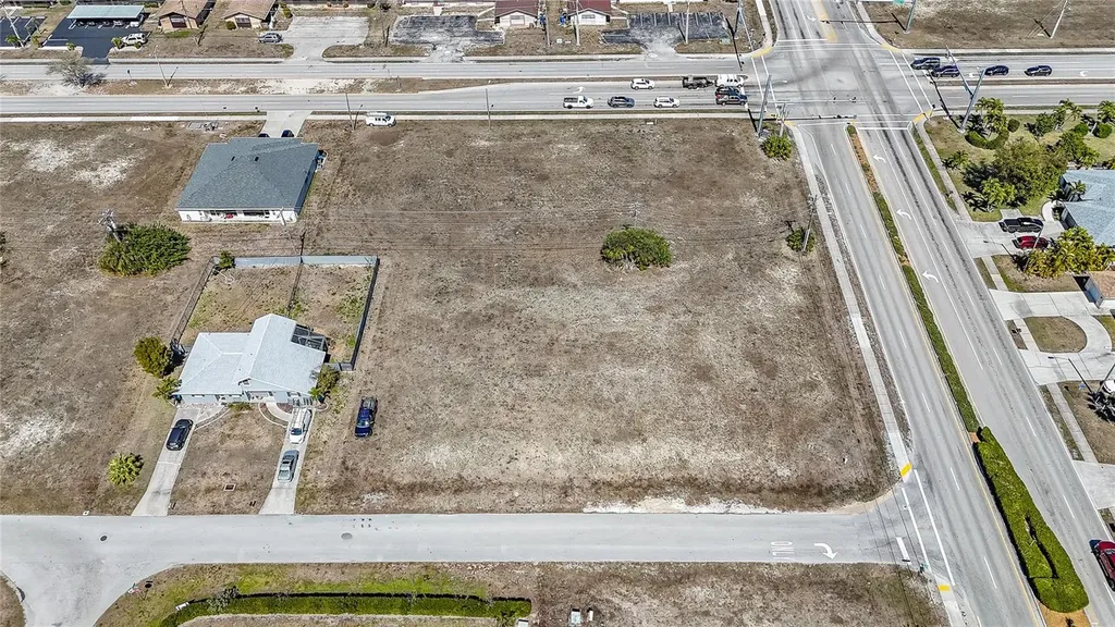804 Gleason Parkway Cape Coral FL 33914