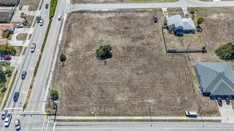 804 Gleason Parkway Cape Coral FL 33914