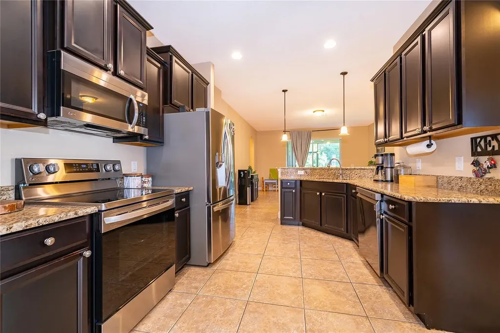 2521 Marshfield Preserve Way Kissimmee FL 34746