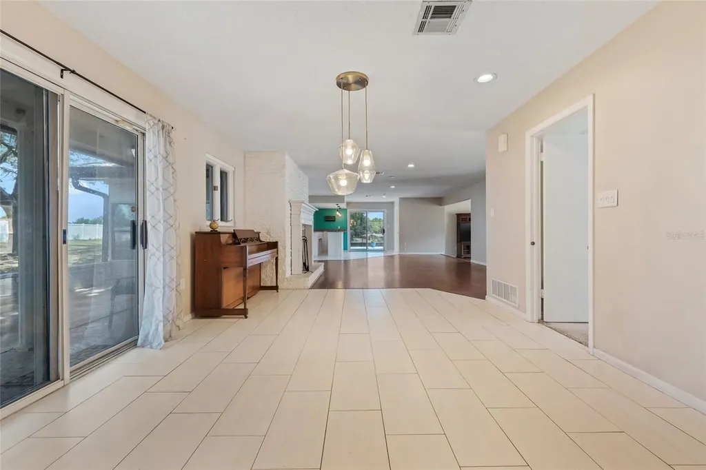 33651 Overton Drive Leesburg FL 34788