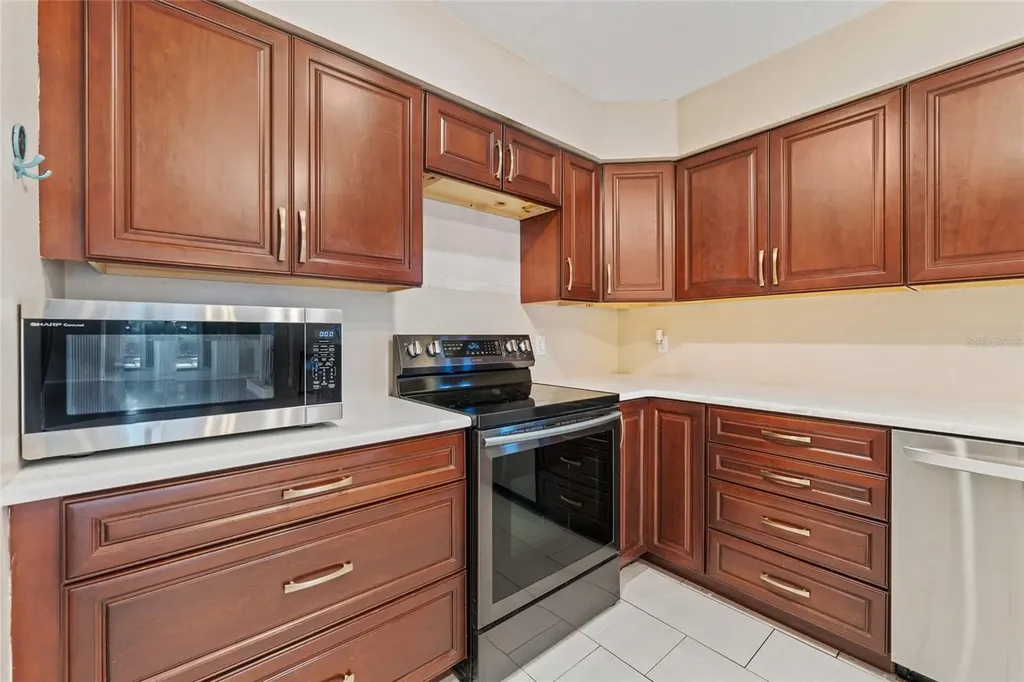 33651 Overton Drive Leesburg FL 34788