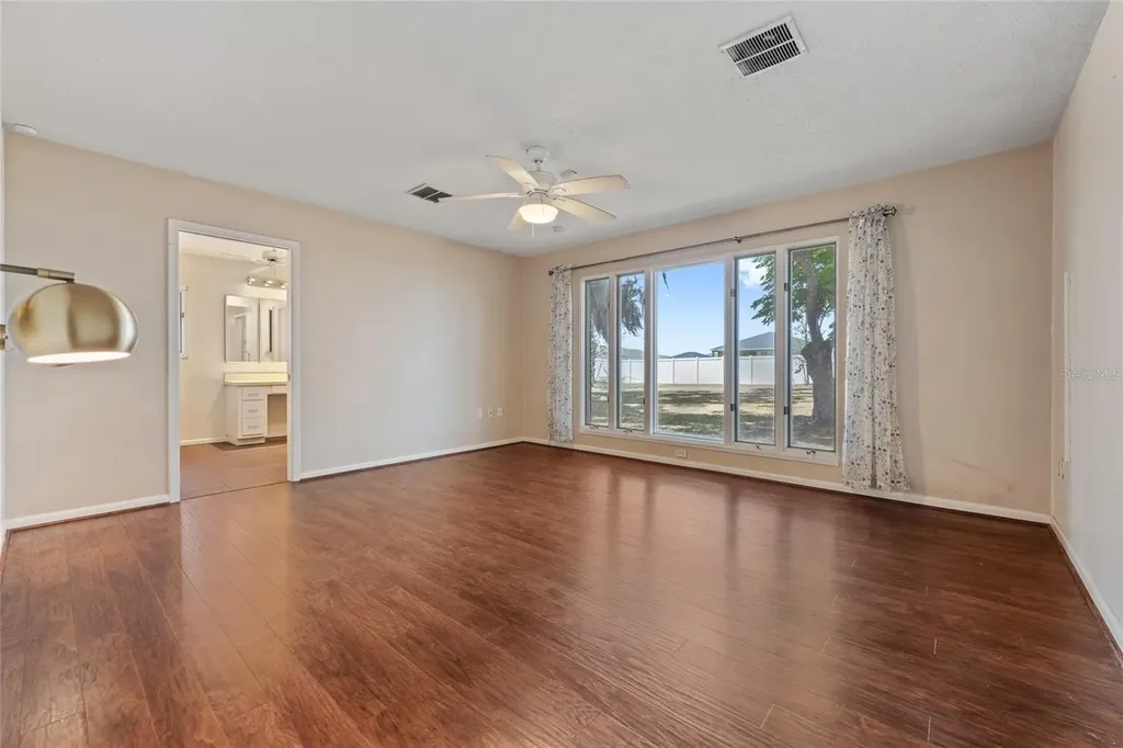 33651 Overton Drive Leesburg FL 34788