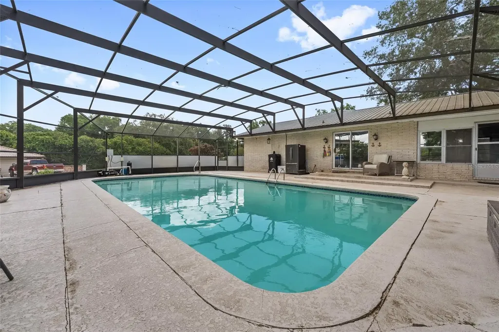 33651 Overton Drive Leesburg FL 34788