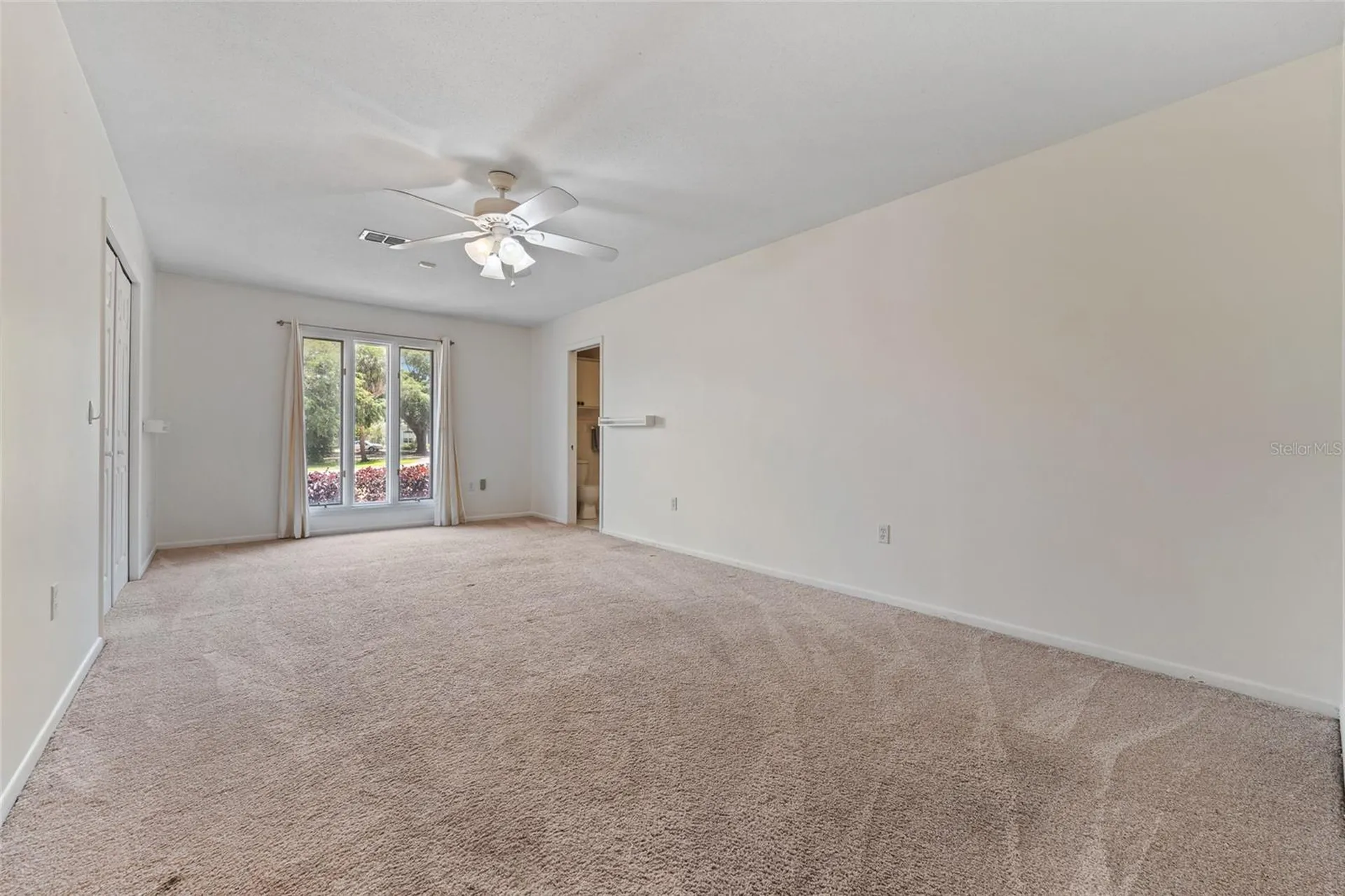 33651 Overton Drive Leesburg FL 34788