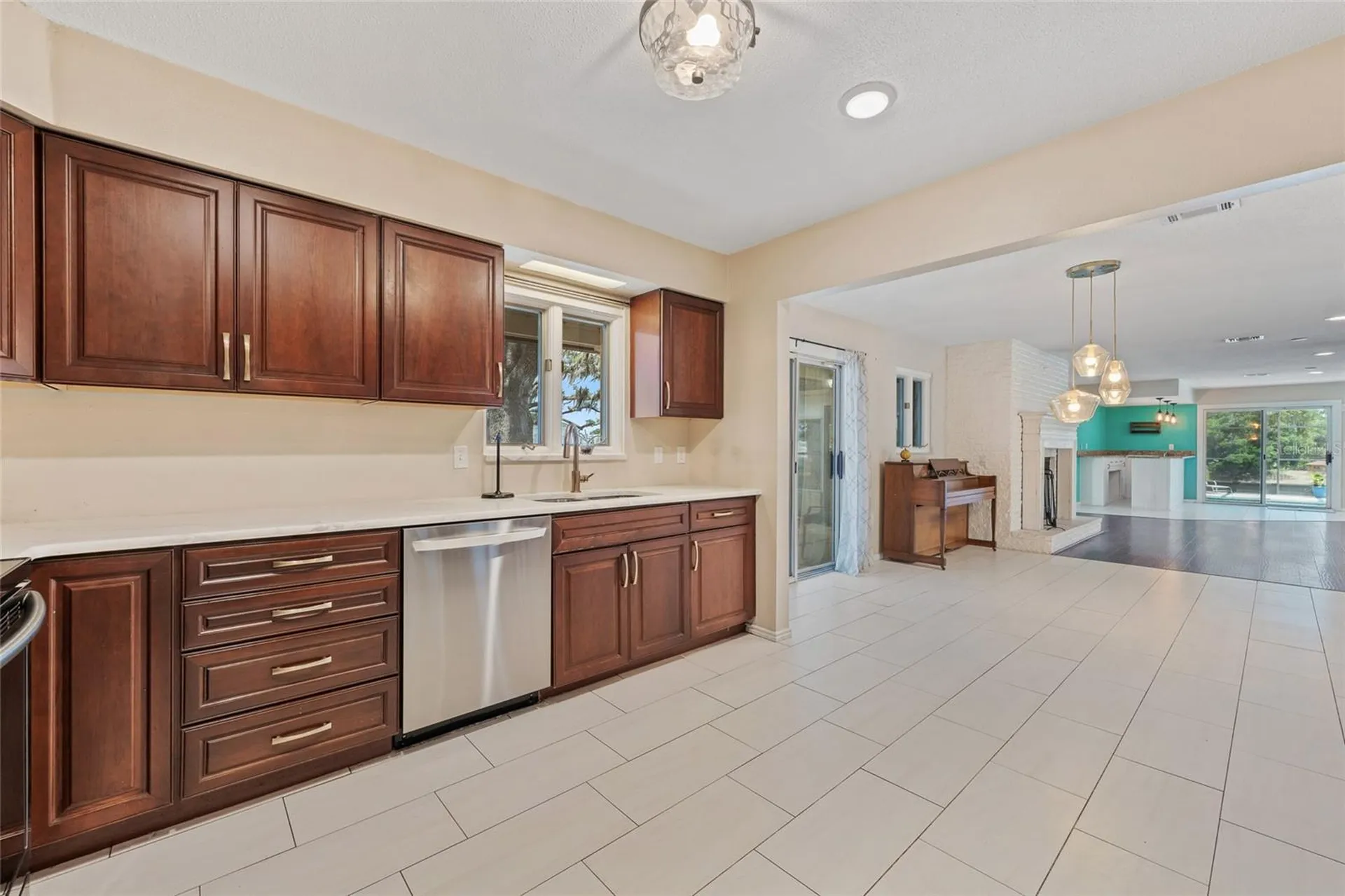 33651 Overton Drive Leesburg FL 34788