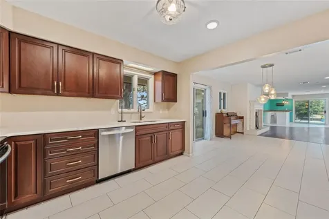 33651 Overton Drive Leesburg FL 34788