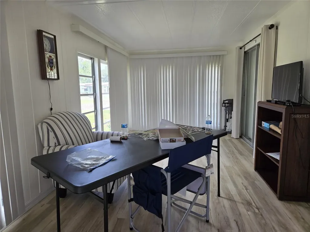 2011 Oak Grove Drive Zellwood FL 32798