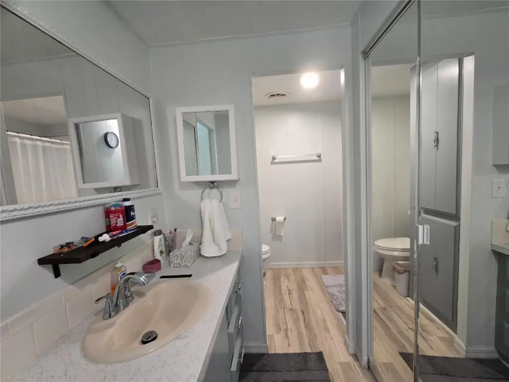 2011 Oak Grove Drive Zellwood FL 32798