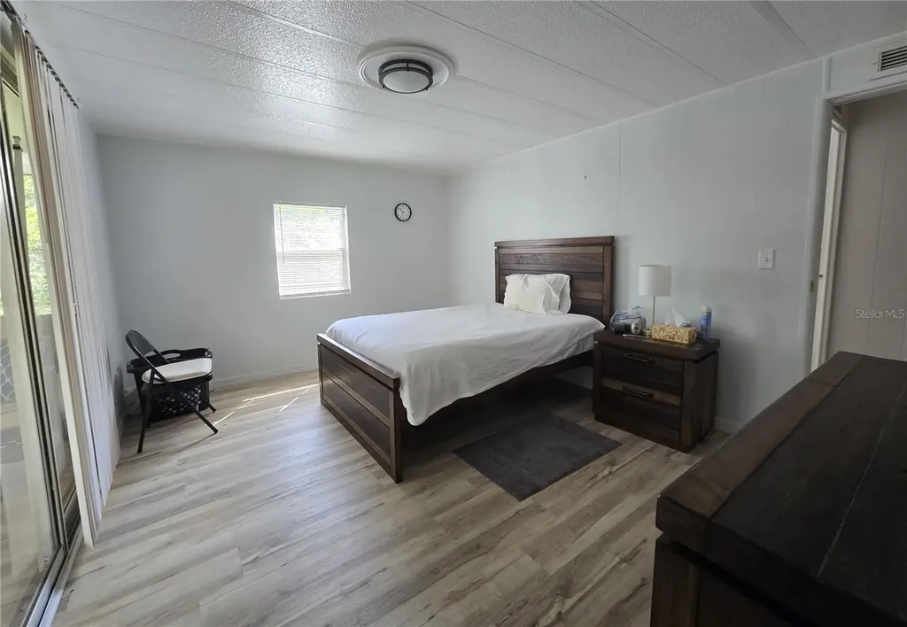 2011 Oak Grove Drive Zellwood FL 32798